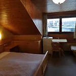 Wirt Z'minsta 3* 阿尔特穆斯特