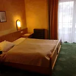 Wirt Z'minsta 3* 阿尔特穆斯特