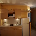 酒店 Wirt Z'minsta 3*