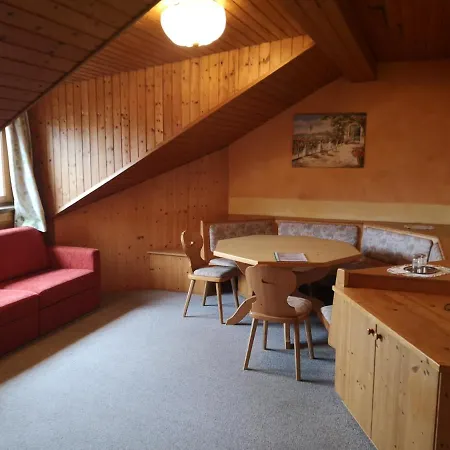 Hotel Wirt Z'minsta