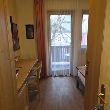 Wirt Z'minsta Hotell 3*