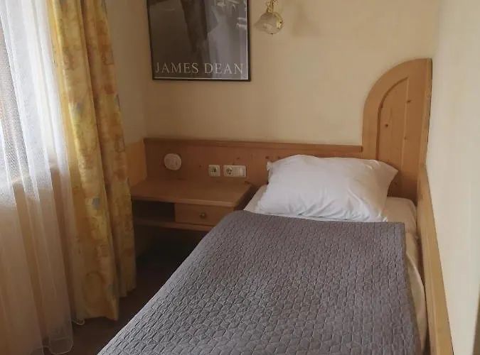 Hotel Wirt Z'minsta 3*