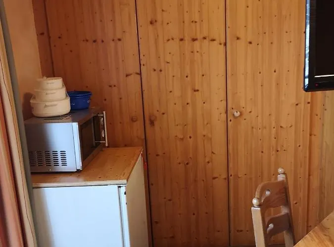 Wirt Z'minsta Отель