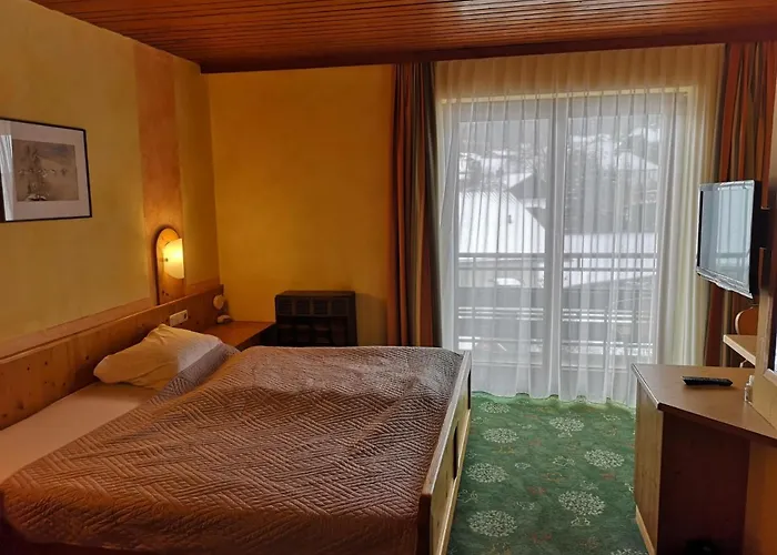 Wirt Z'minsta Отель Альтмюнстер