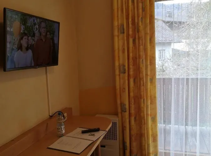 Отель Wirt Z'minsta Альтмюнстер