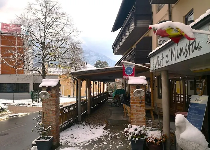 Wirt Z'minsta Отель 3*