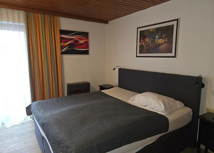 Отель Wirt Z'minsta